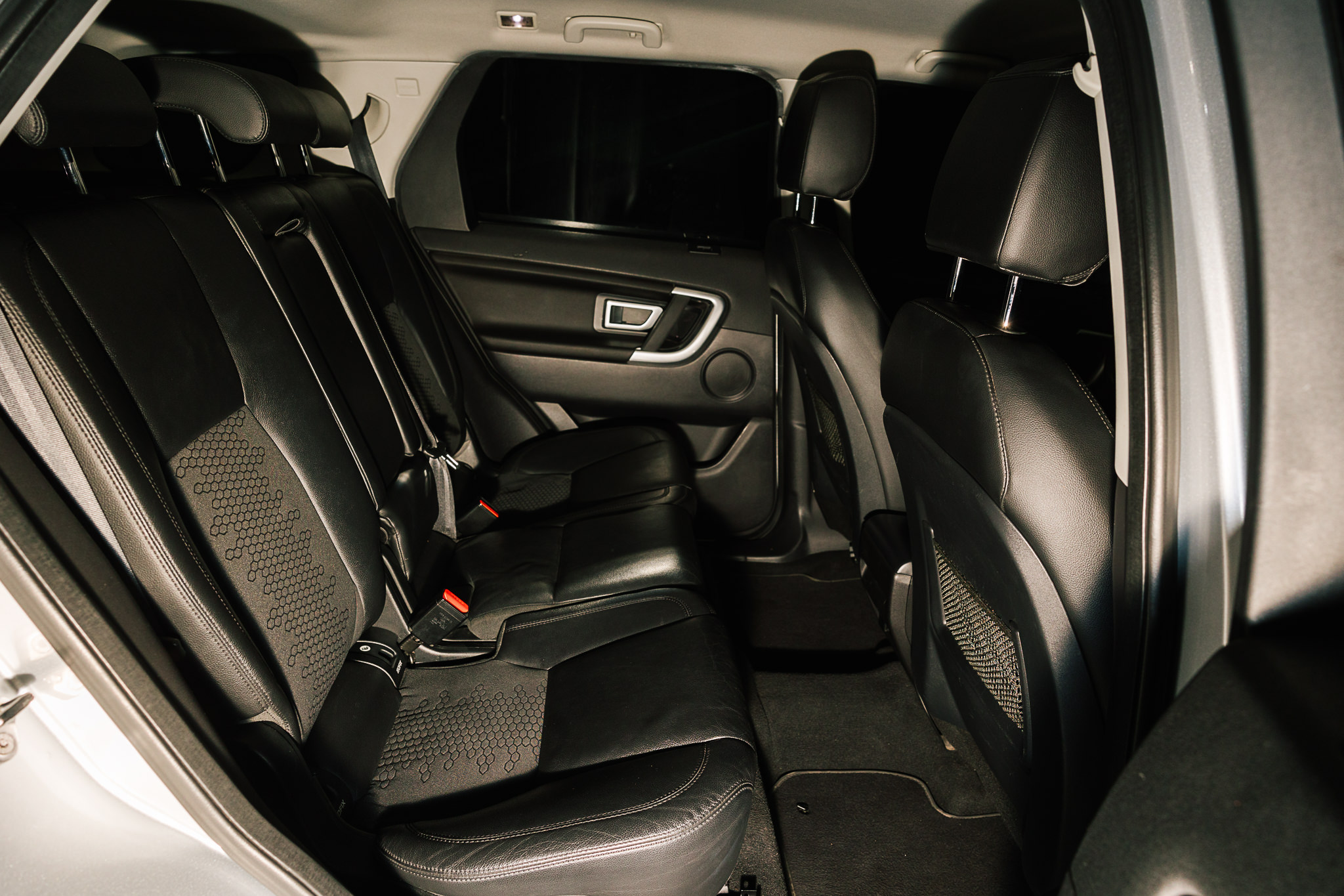 LAND ROVER DISCOVERY SE 2015