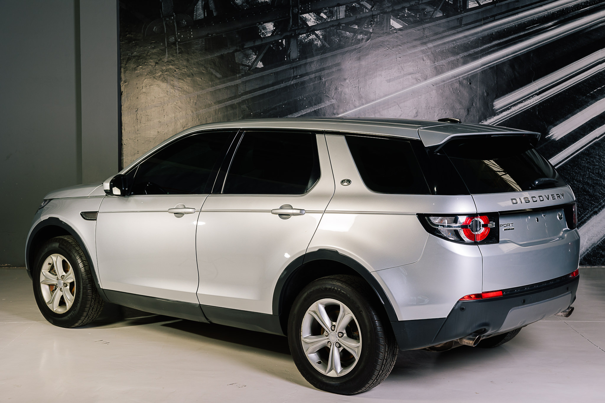 LAND ROVER DISCOVERY SE 2015