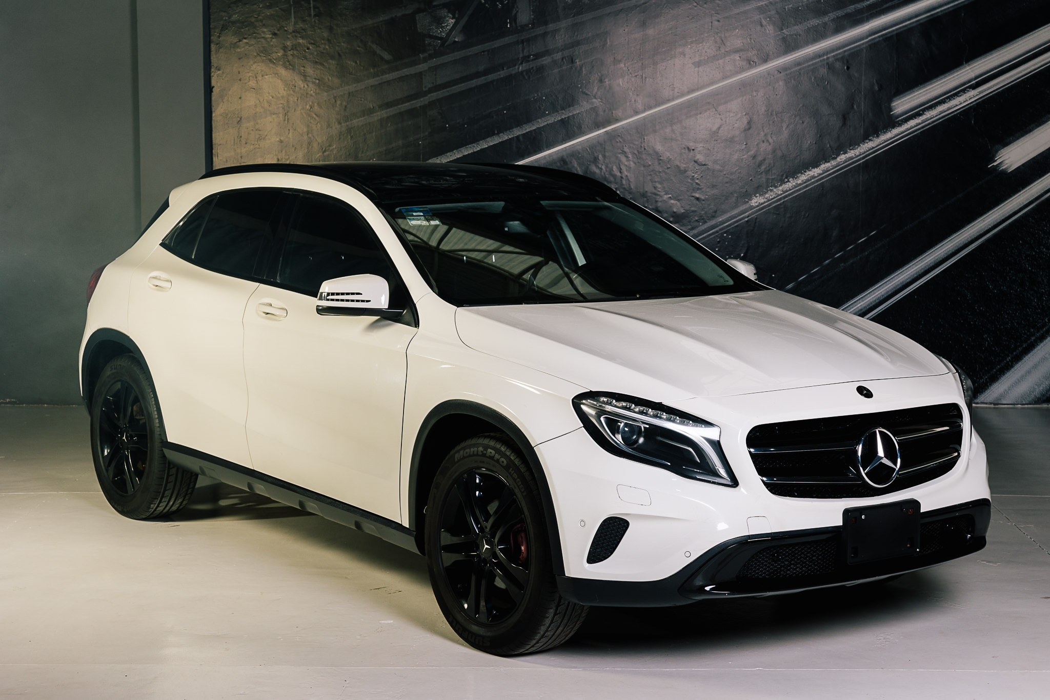 MERCEDES BENZ GLA 200 2017
