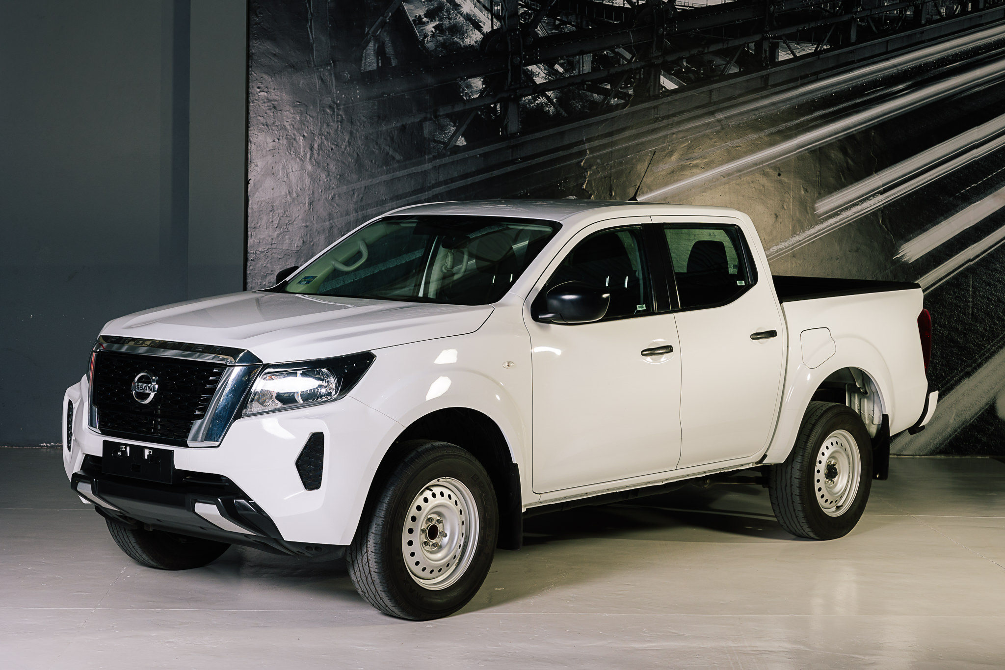 NISSAN NP 300 FRONTIER XE 2022 *LINEA NUEVA* BONO DE $ 35,000