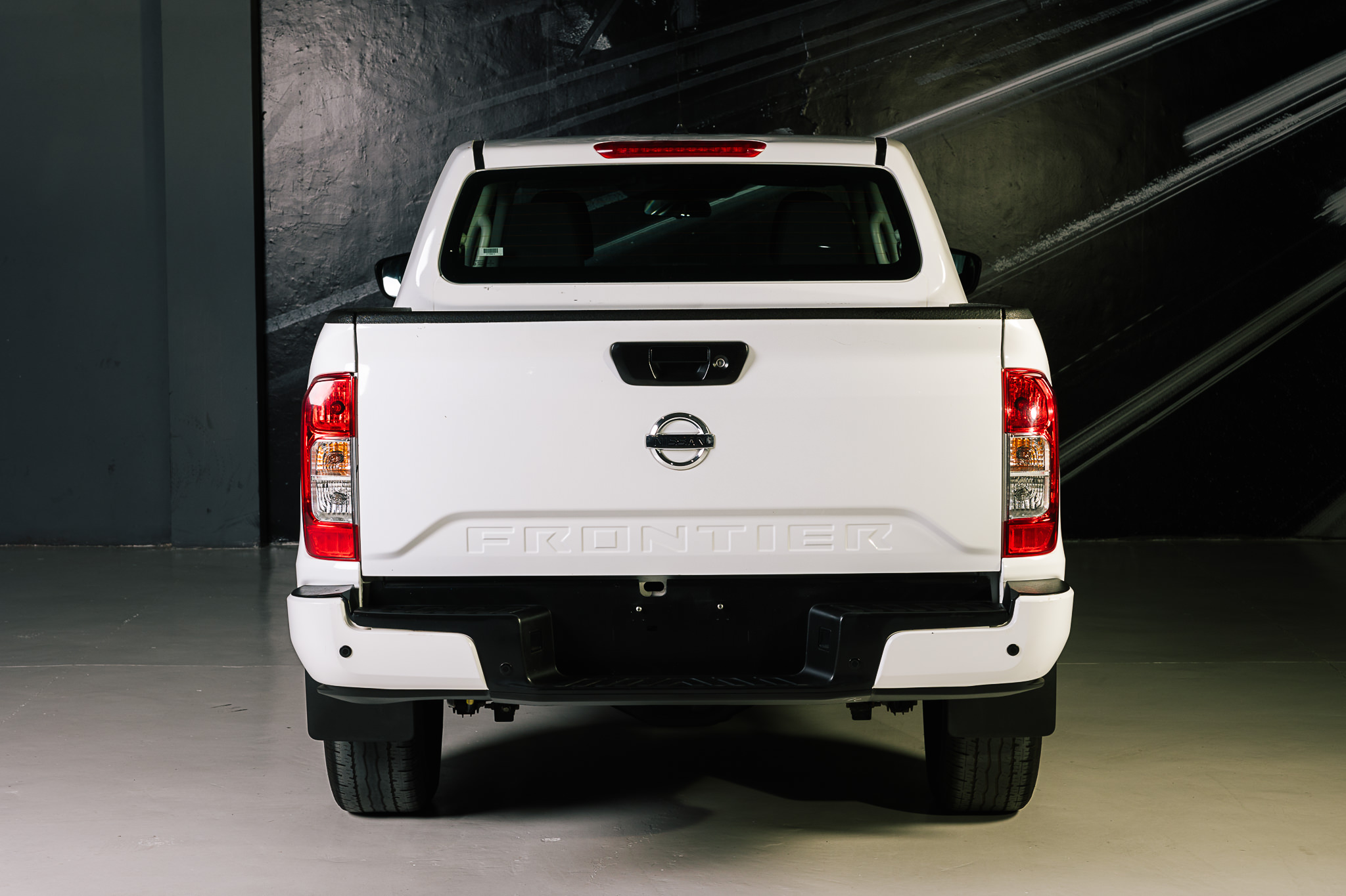 NISSAN NP 300 FRONTIER XE 2022 *LINEA NUEVA* BONO DE $ 35,000