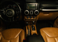 JEEP WRANGLER SAHARA UNLIMITED 4X4 2015