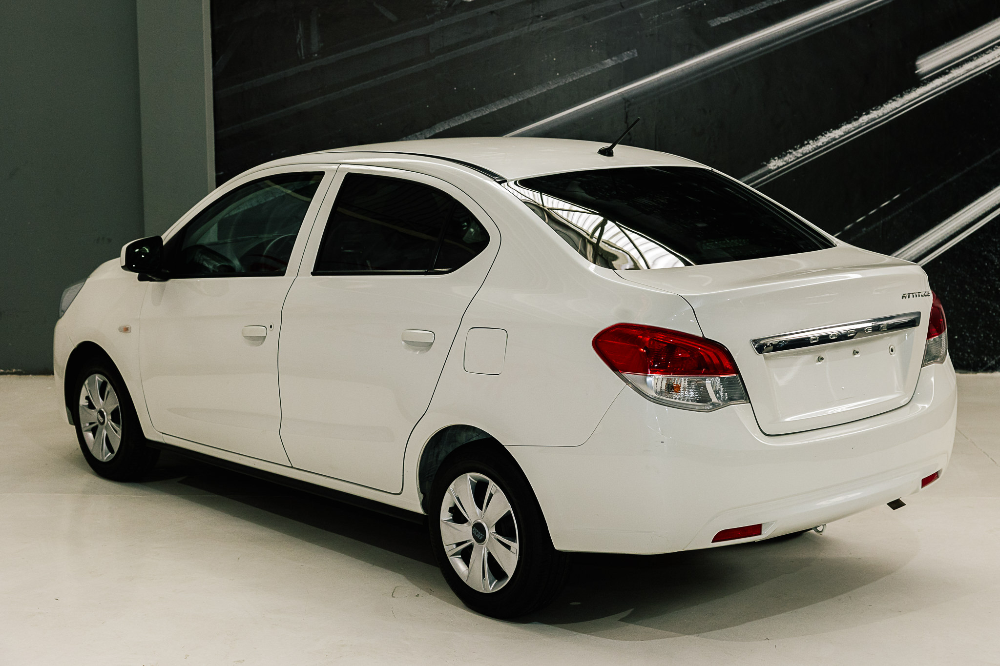 DODGE ATTITUDE SE 2023 BONO DE $ 25,000