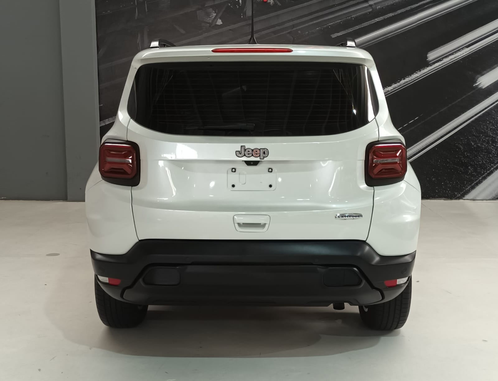 JEEP RENEGADE LATITUDE 2023