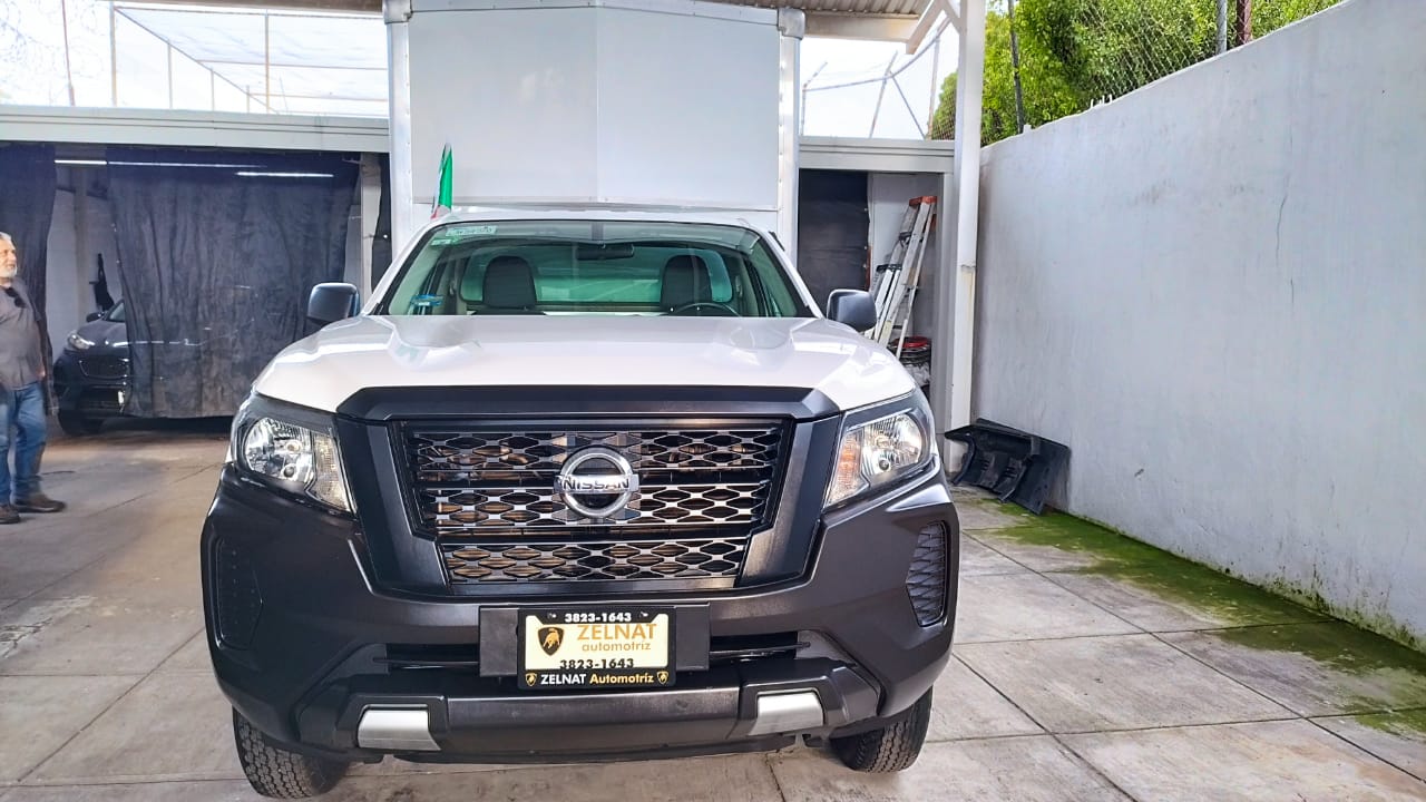 NISSAN NP-300 CHASIS CABINA CON CAJA SECA 2021