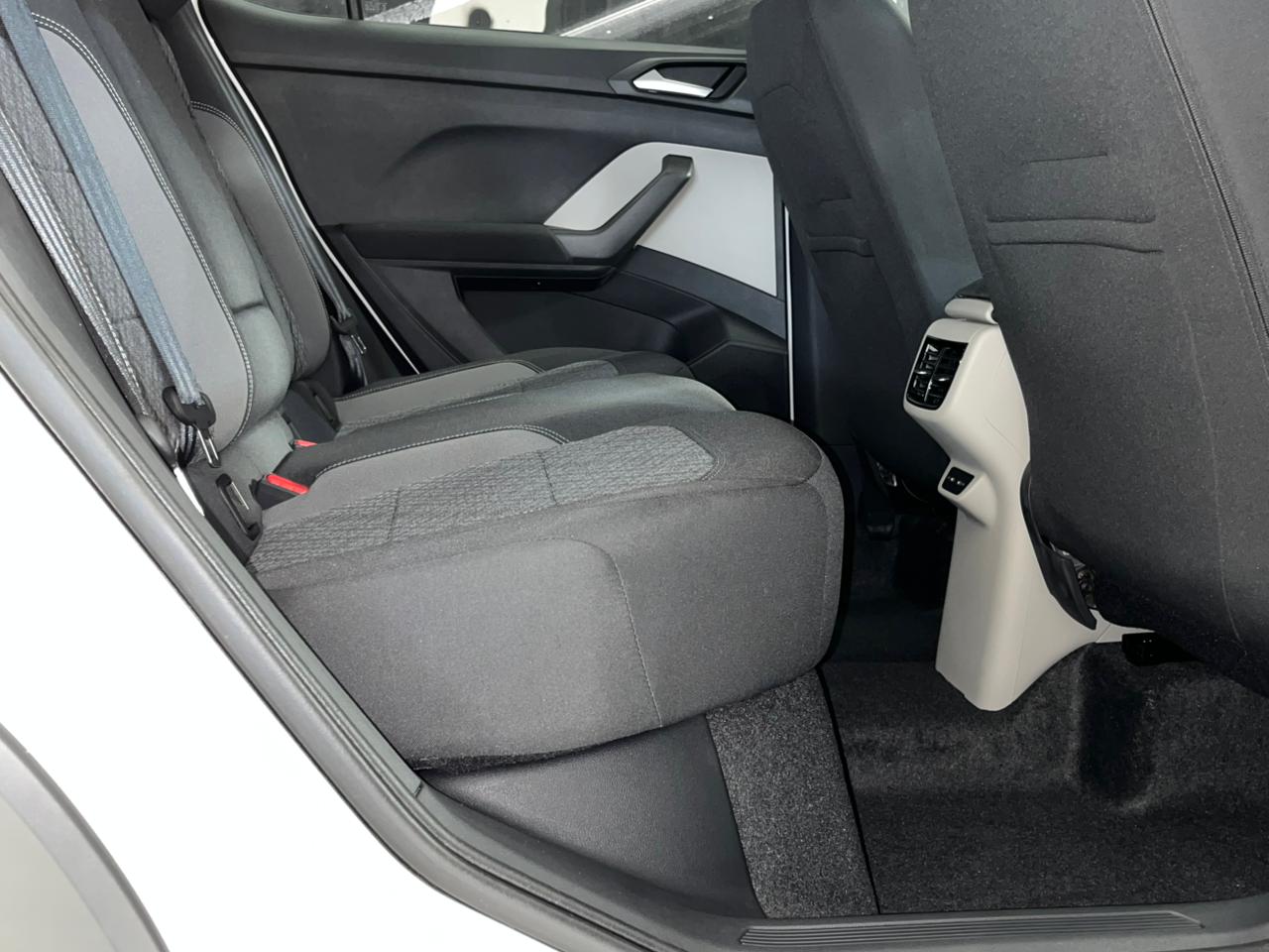 VW TAIGUN COMFORTLINE 2025 NUEVA