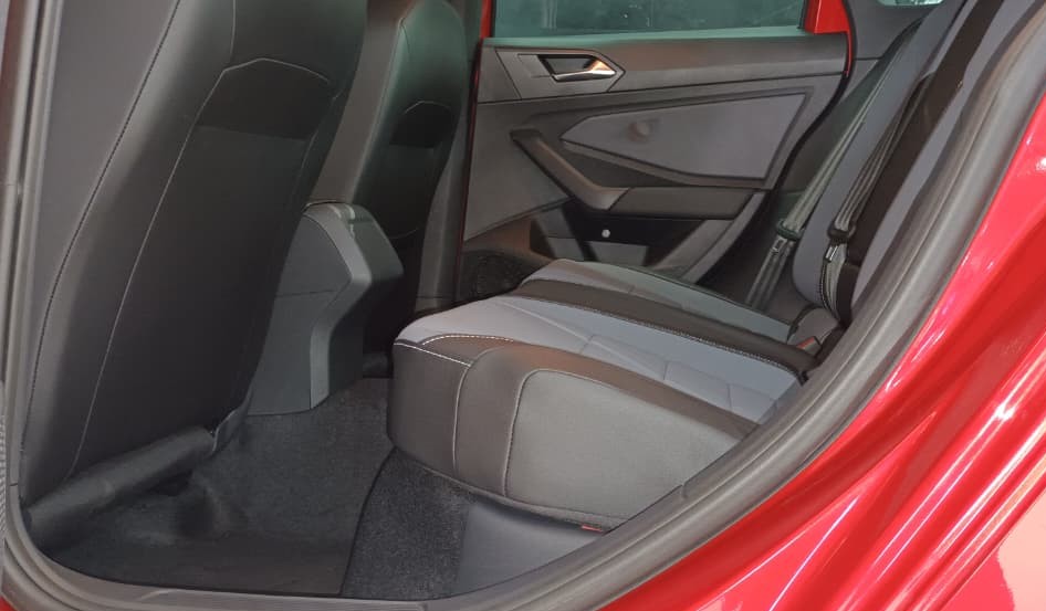 VW JETTA SPORTLINE 2025 NUEVO