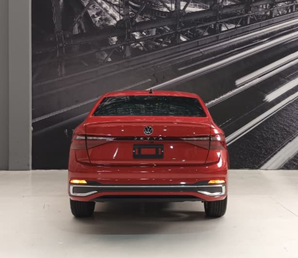 VW JETTA SPORTLINE 2025 NUEVO