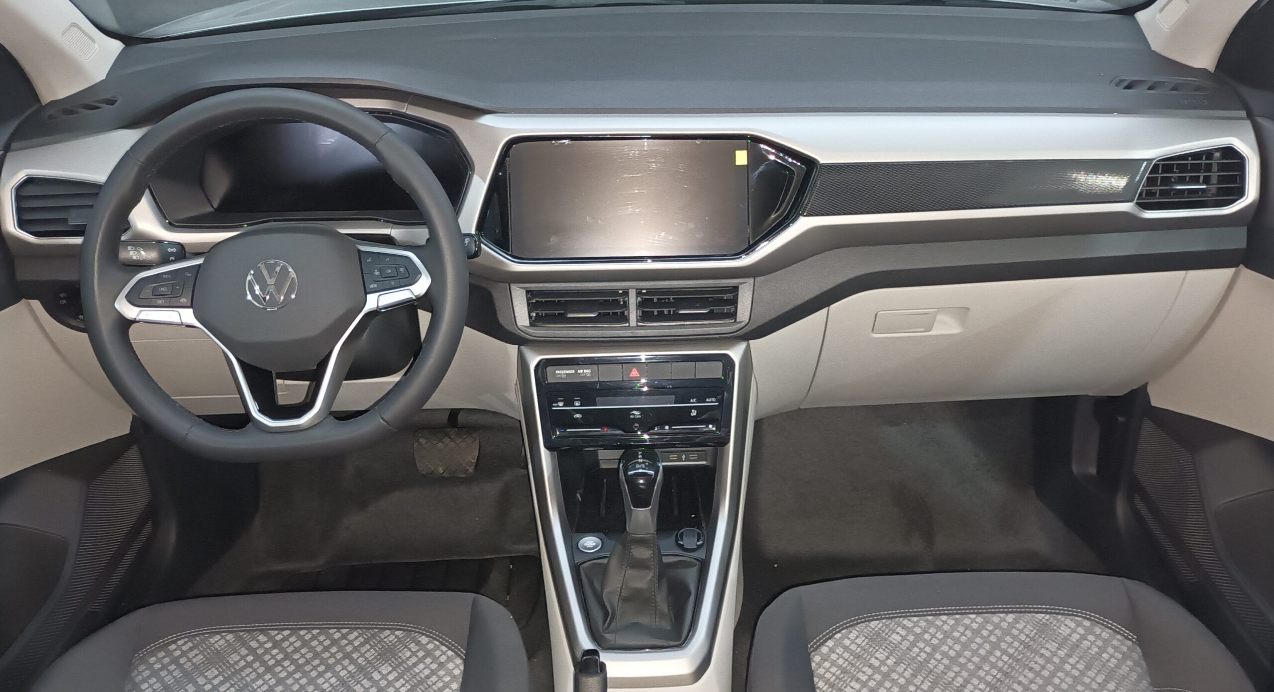 VW TAIGUN COMFORTLINE 2025 NUEVA