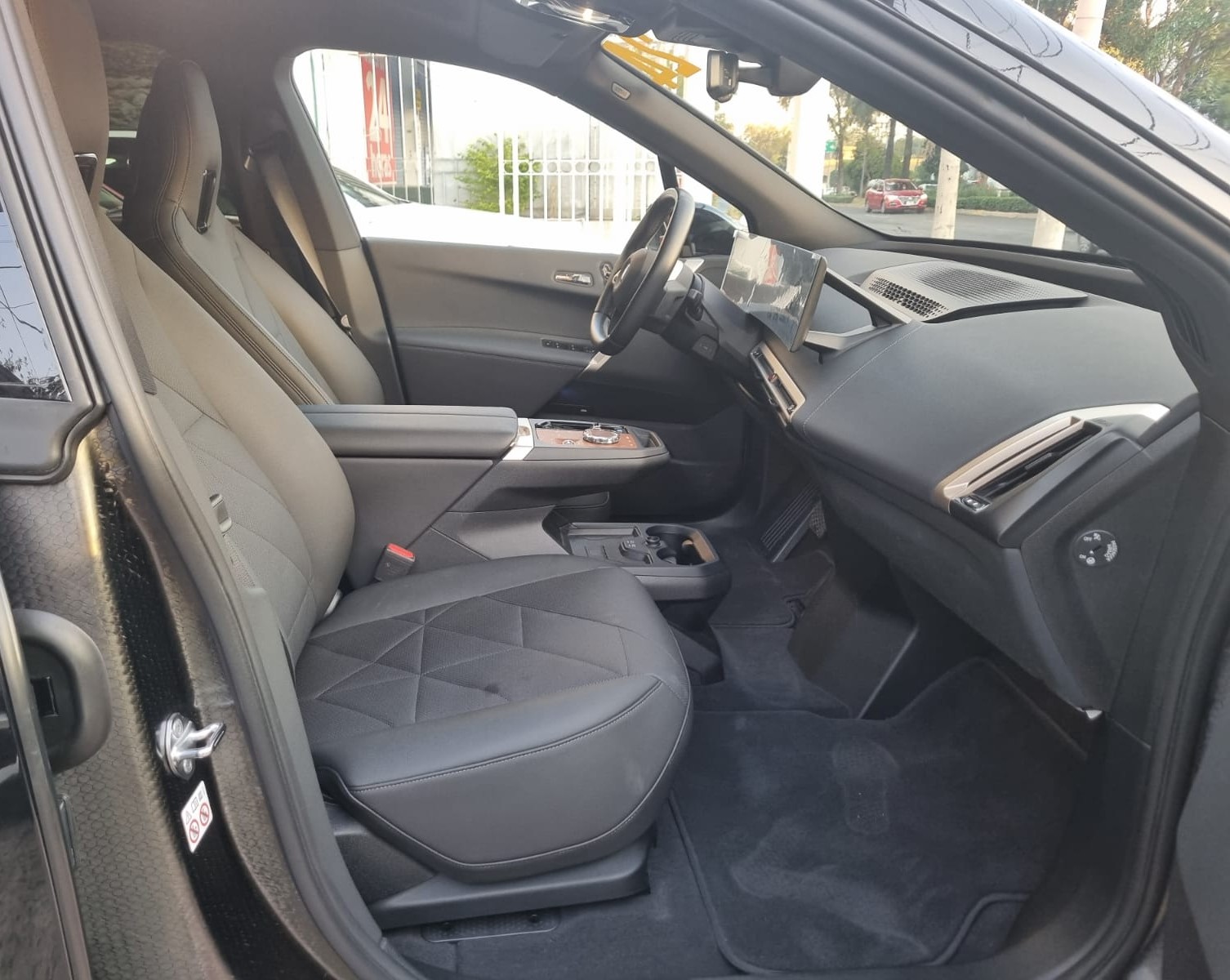 BMW iX xDRiVE 50 ELECTRICA 2024 NUEVO