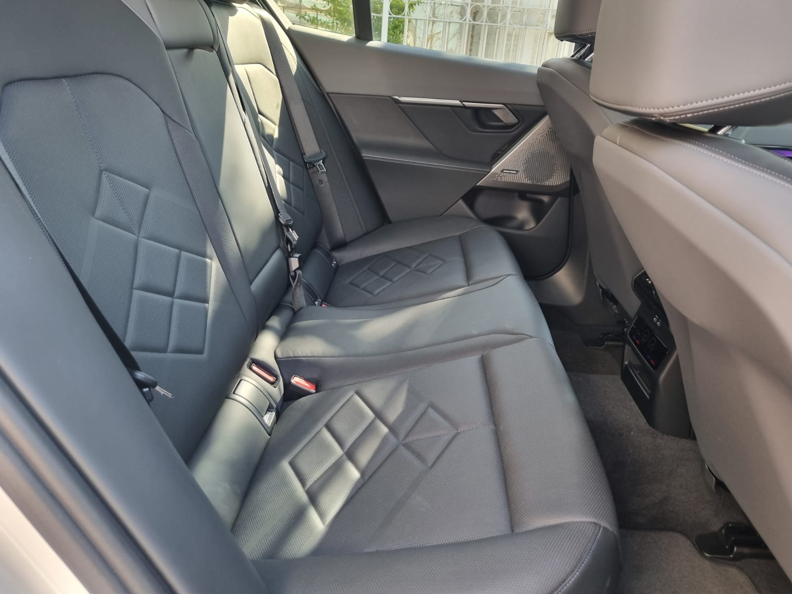 BMW i4 eDRiVE 40 SEDAN ELECTRICO 2024 NUEVO