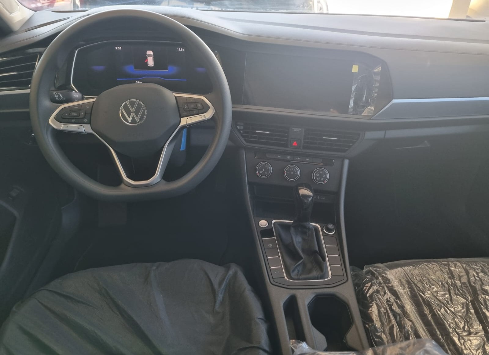 VW JETTA 2024 CONFORTLINE