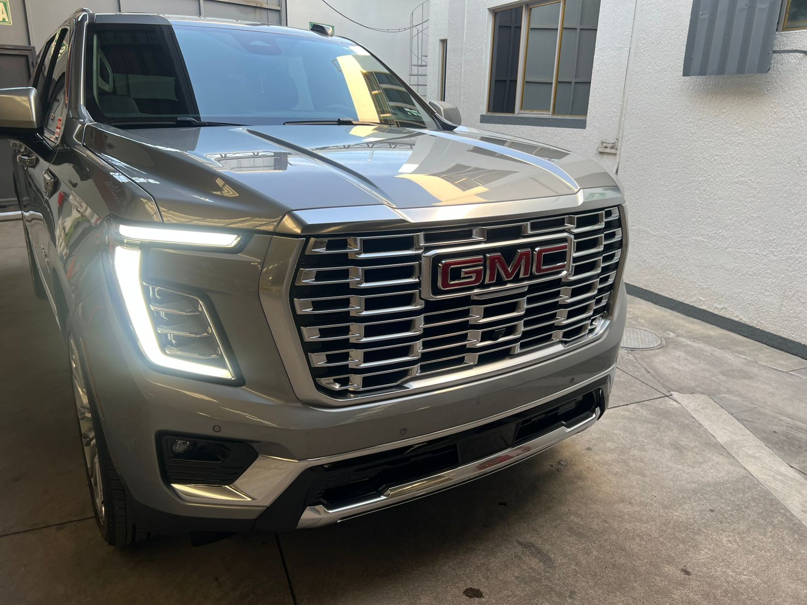 GMC YUKON DENALI XL 2025 4X4