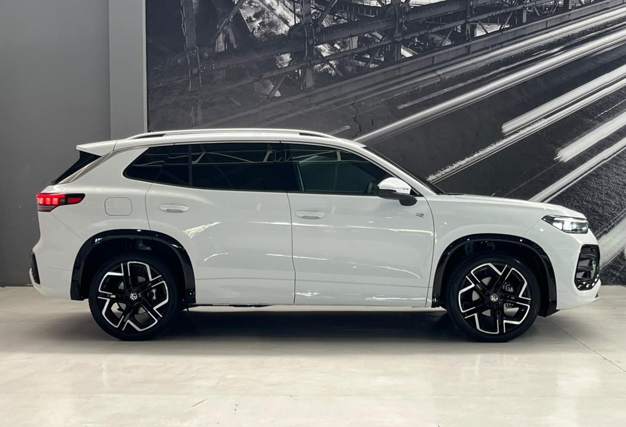 VW TIGUAN R-LINE 2026