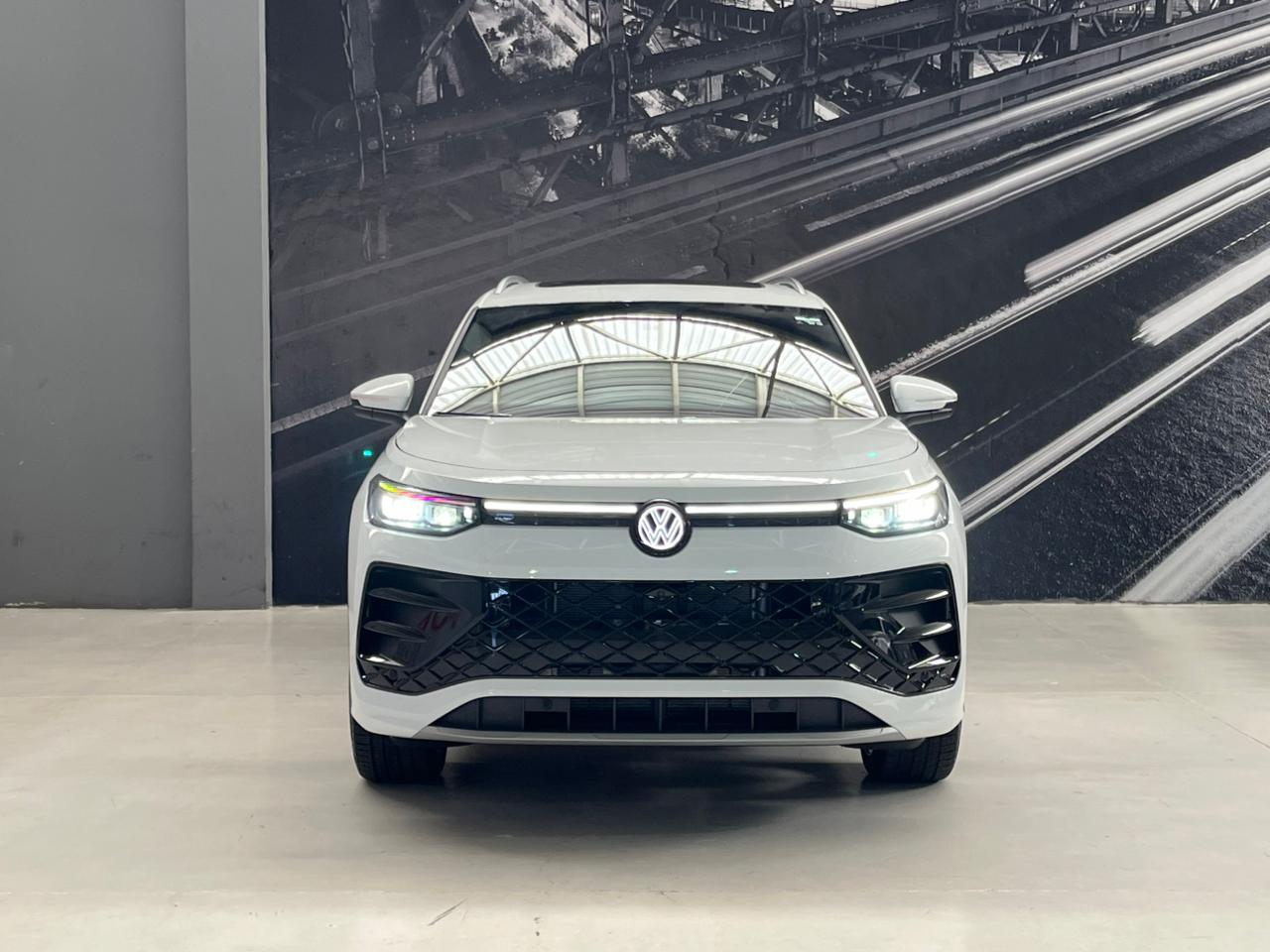 VW TIGUAN R-LINE 2026