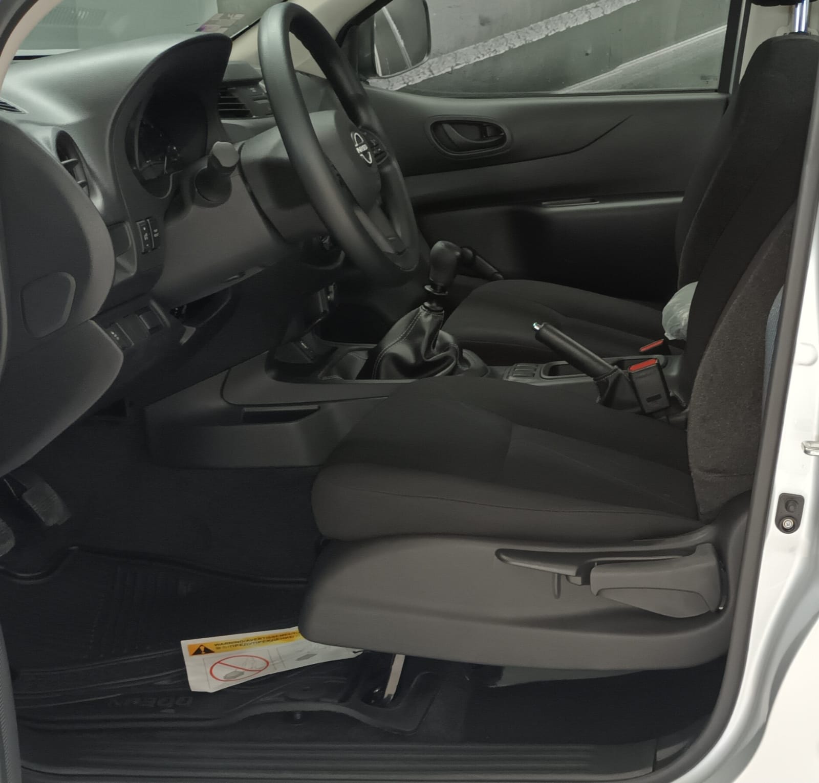 NISSAN NP300 CABINA SENCILLA 2026 *NUEVA*