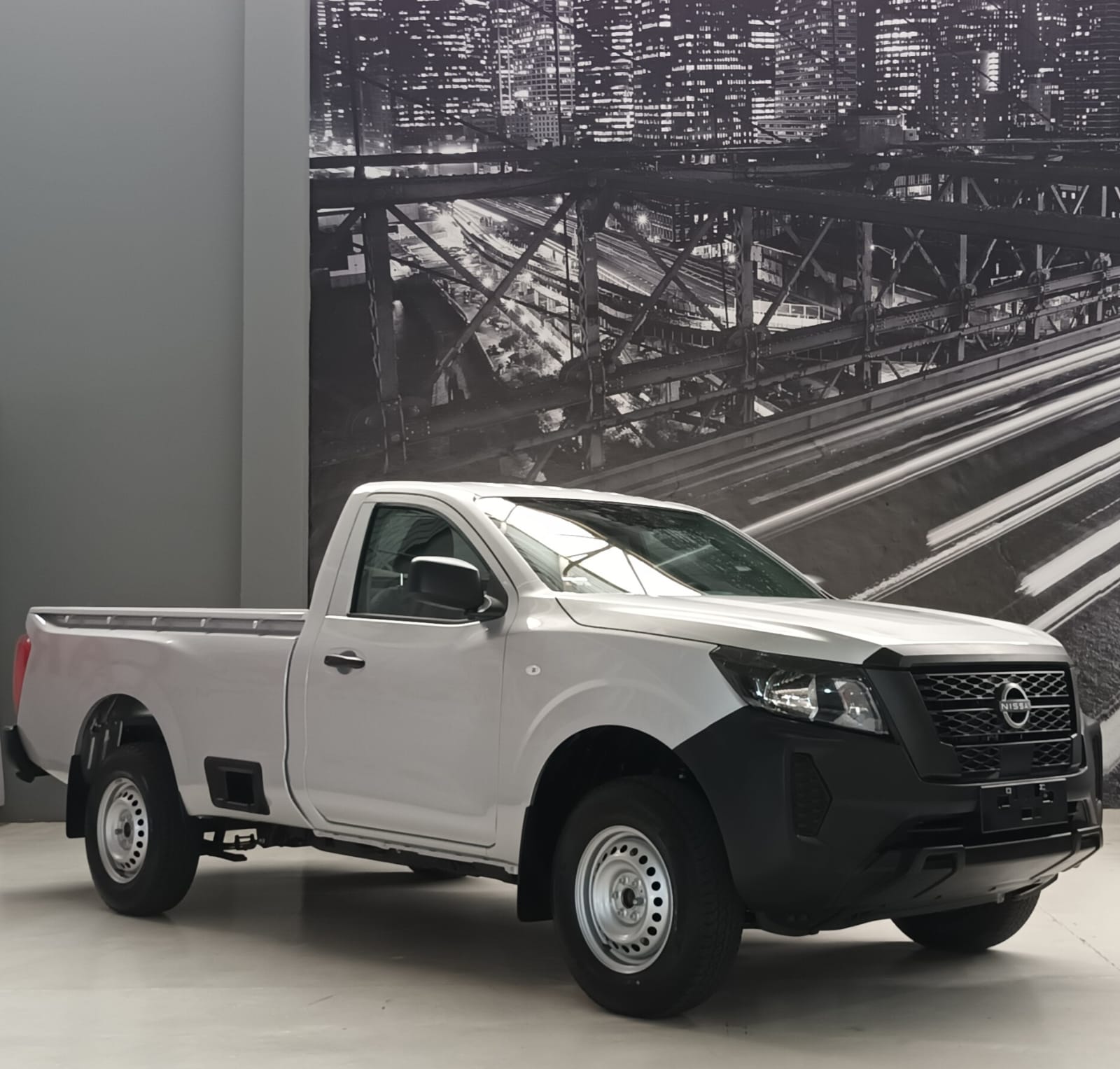 NISSAN NP300 CABINA SENCILLA 2026 *NUEVA*