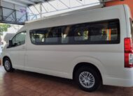 TOYOTA HIACE GL 12 PASAJEROS 2024