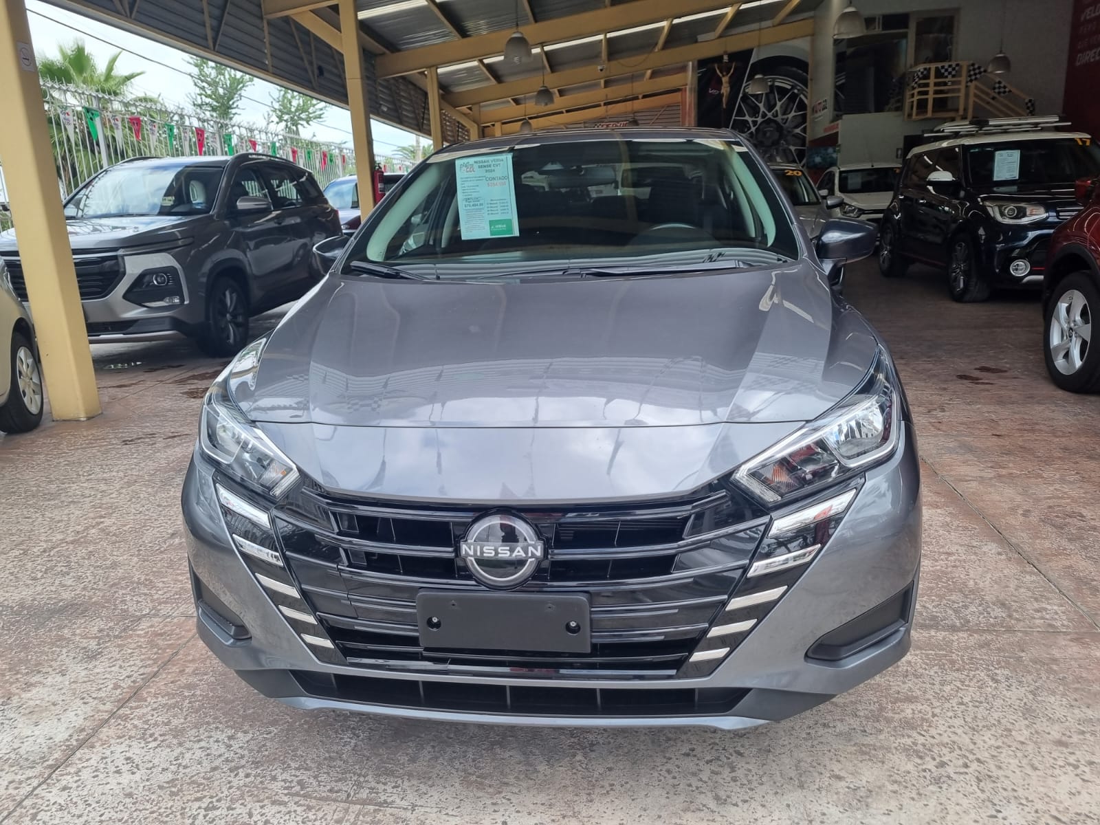Nissan Versa Sense CVT 2024