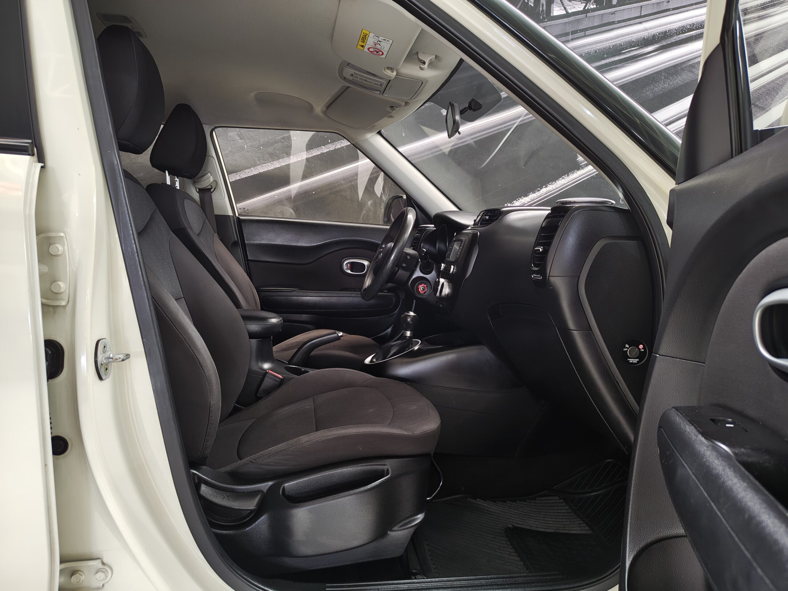KIA SOUL LX 2019