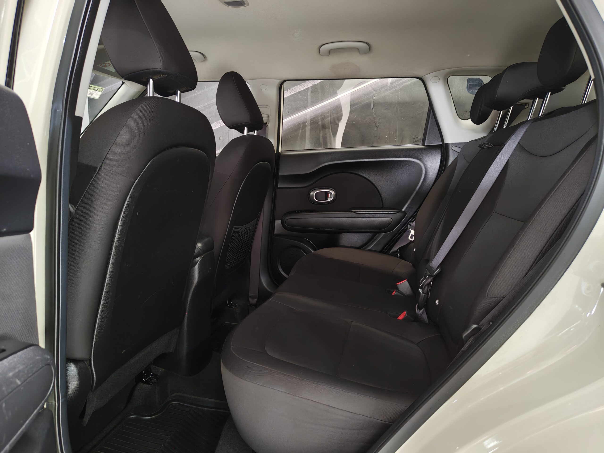 KIA SOUL LX 2019