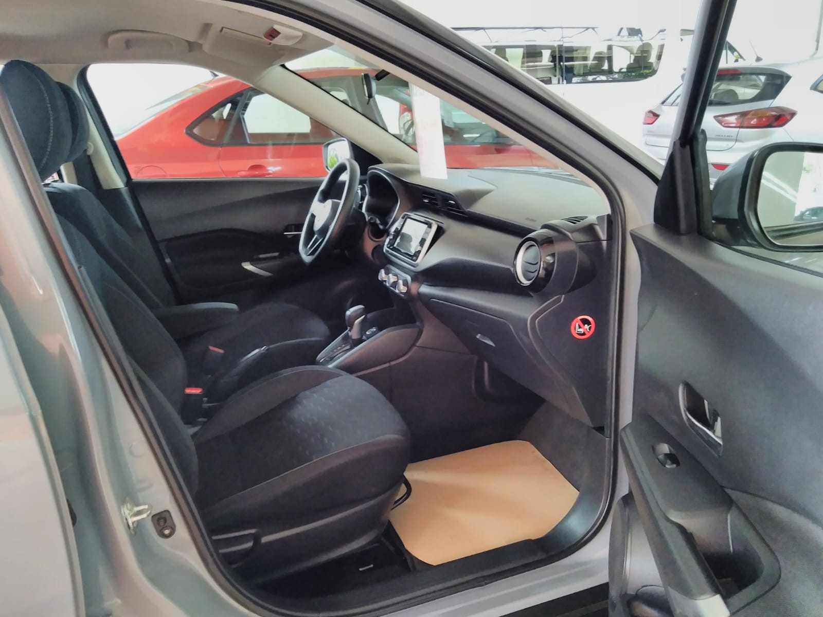 NISSAN KICKS ADVANCE 2024