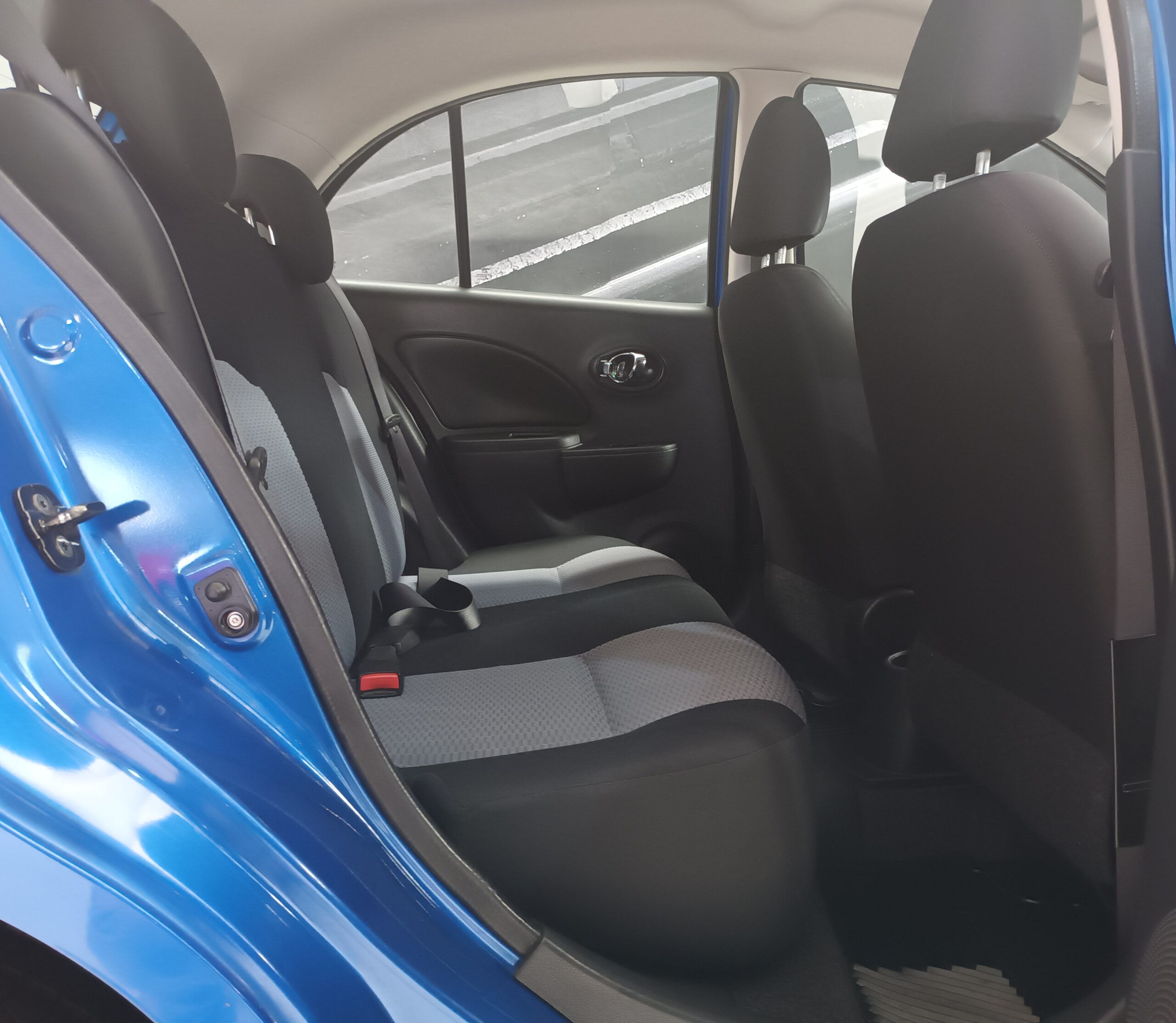 NISSAN MARCH ADVANCE AUT. 2013